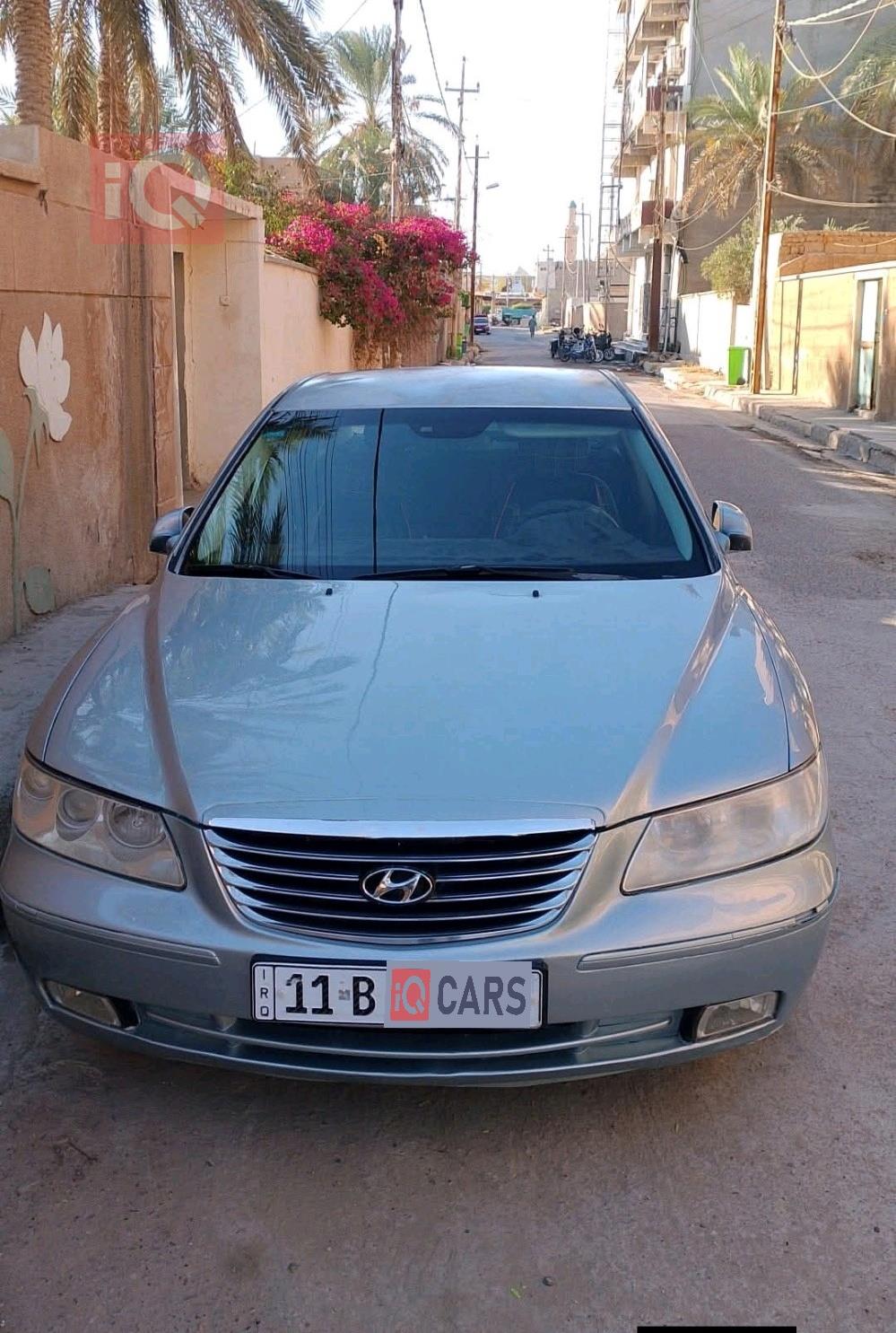 Hyundai Azera